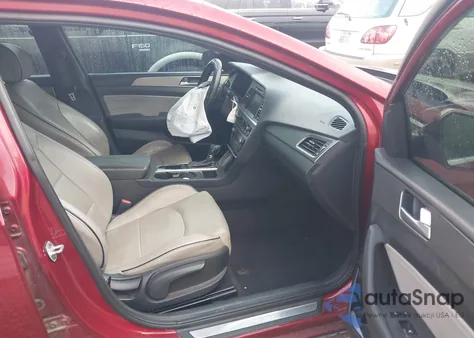 2016 Hyundai Sonata Sport 2.0T z USA, uszkodzony, nr VIN 5NPE34AB6GH406687